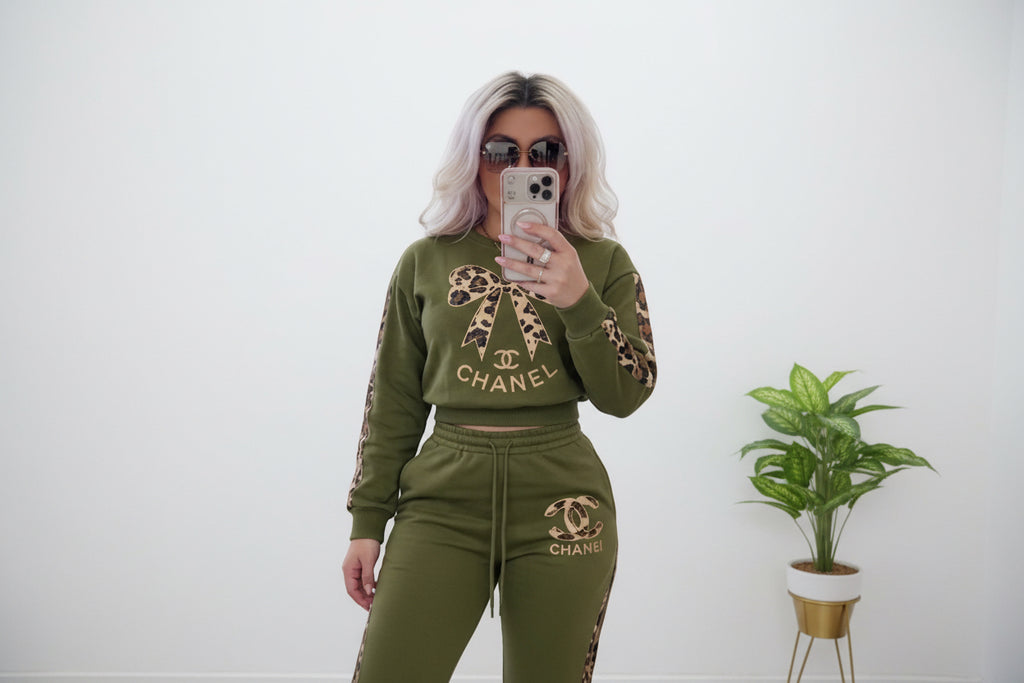 Wild Luxe Office or Lounge Set (Olive)